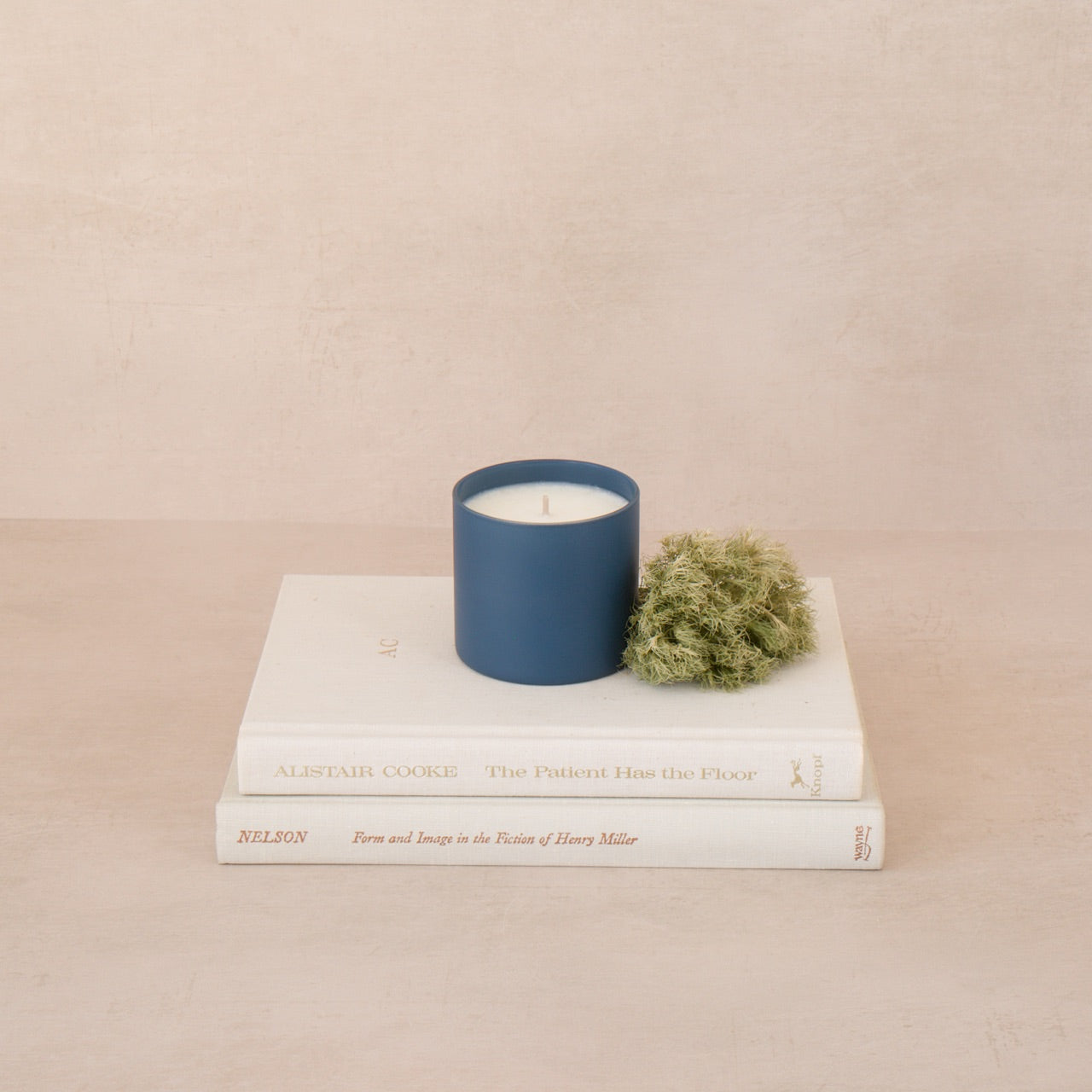 Calyan Wax Co. candle Oakmoss + Amber Dignity Candle