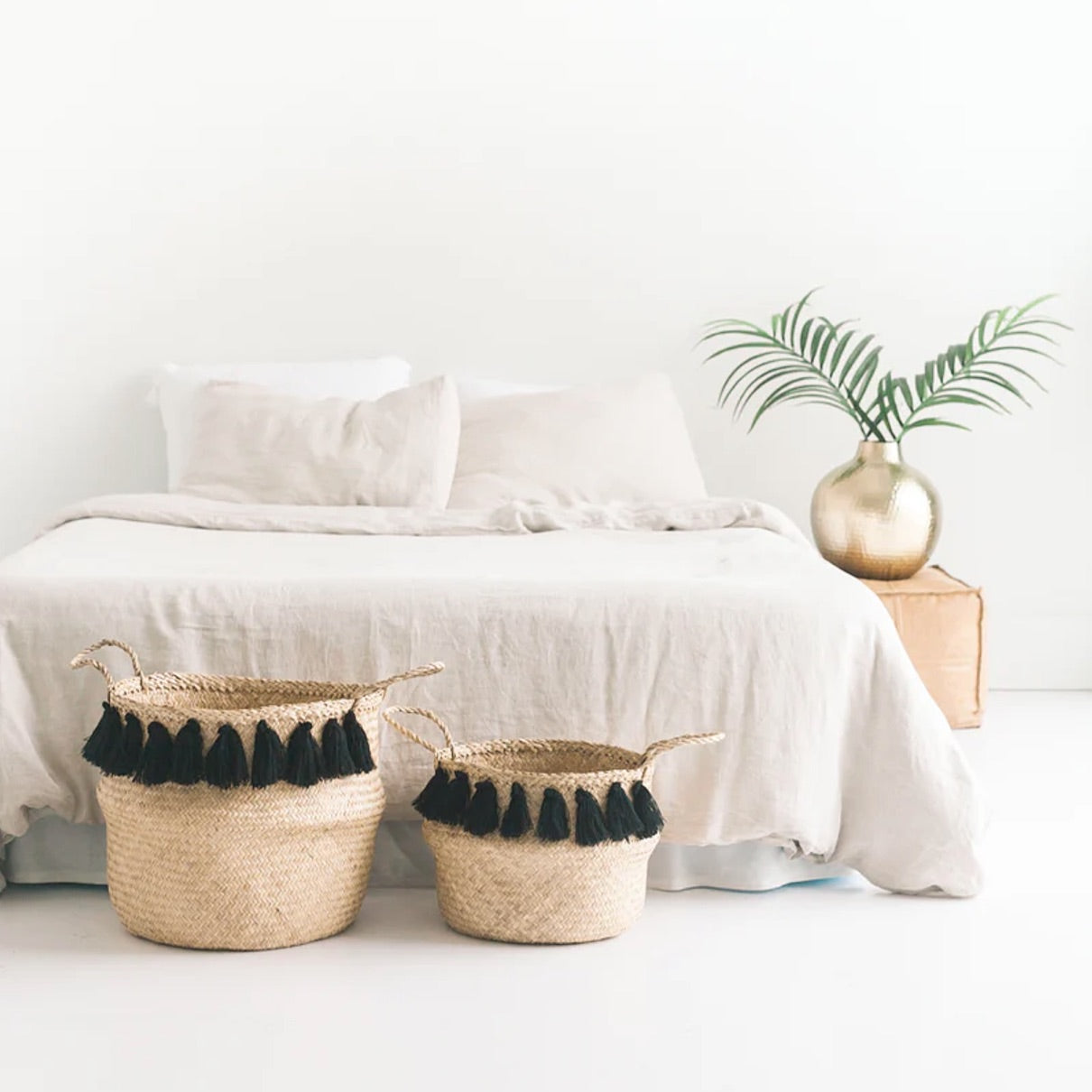 Creative Women Storage Baskets Black Tasseled Belly Baskets