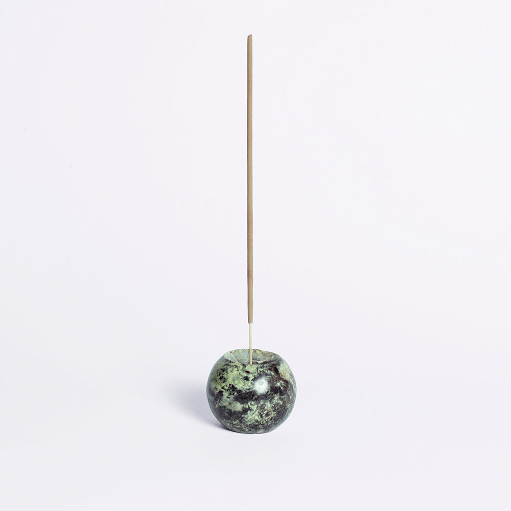 DAR proyectos Gemstone sphere incense holder- Serpentine Green