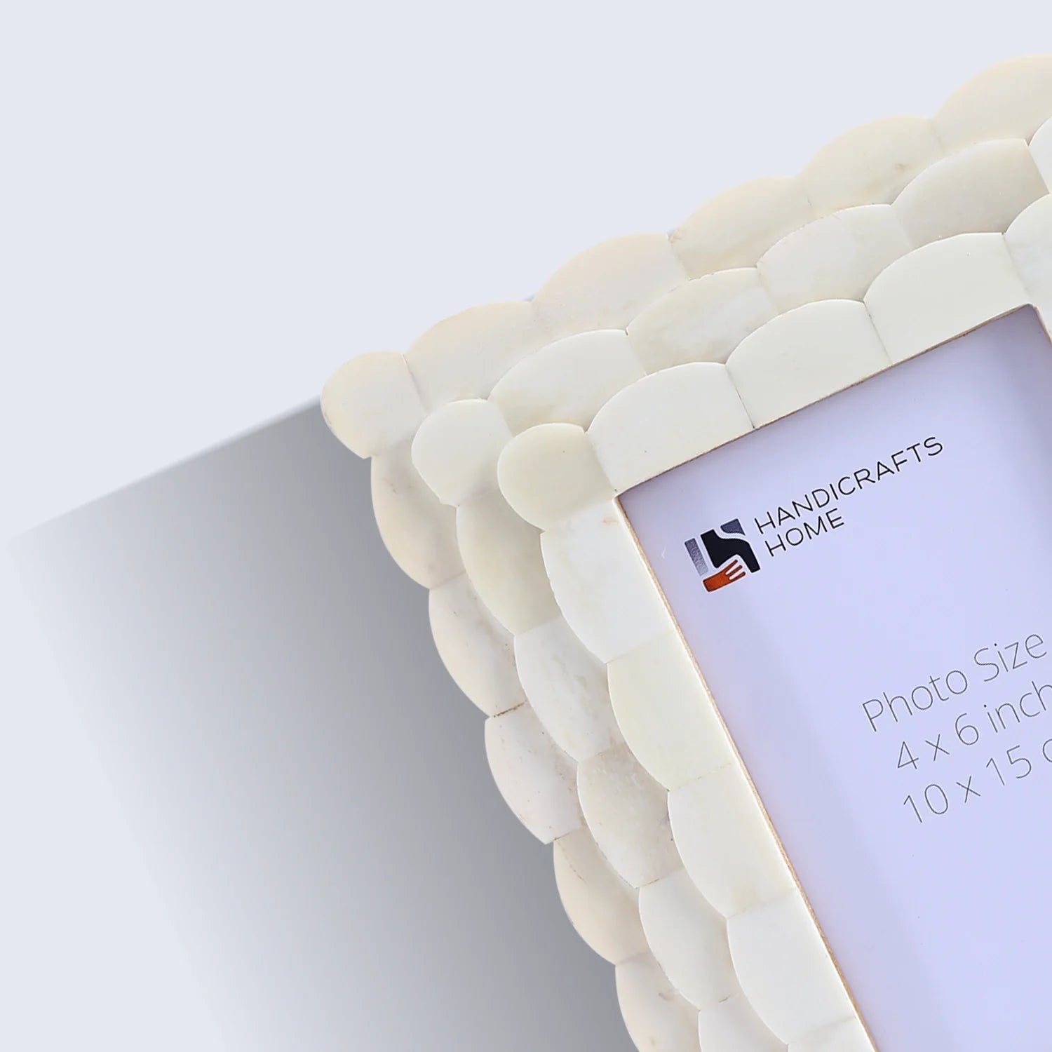 Handicrafts Home Picture Frames White / 4x6 Picture Frame Scalloped Arts Collection Bone Inlay White 4x6