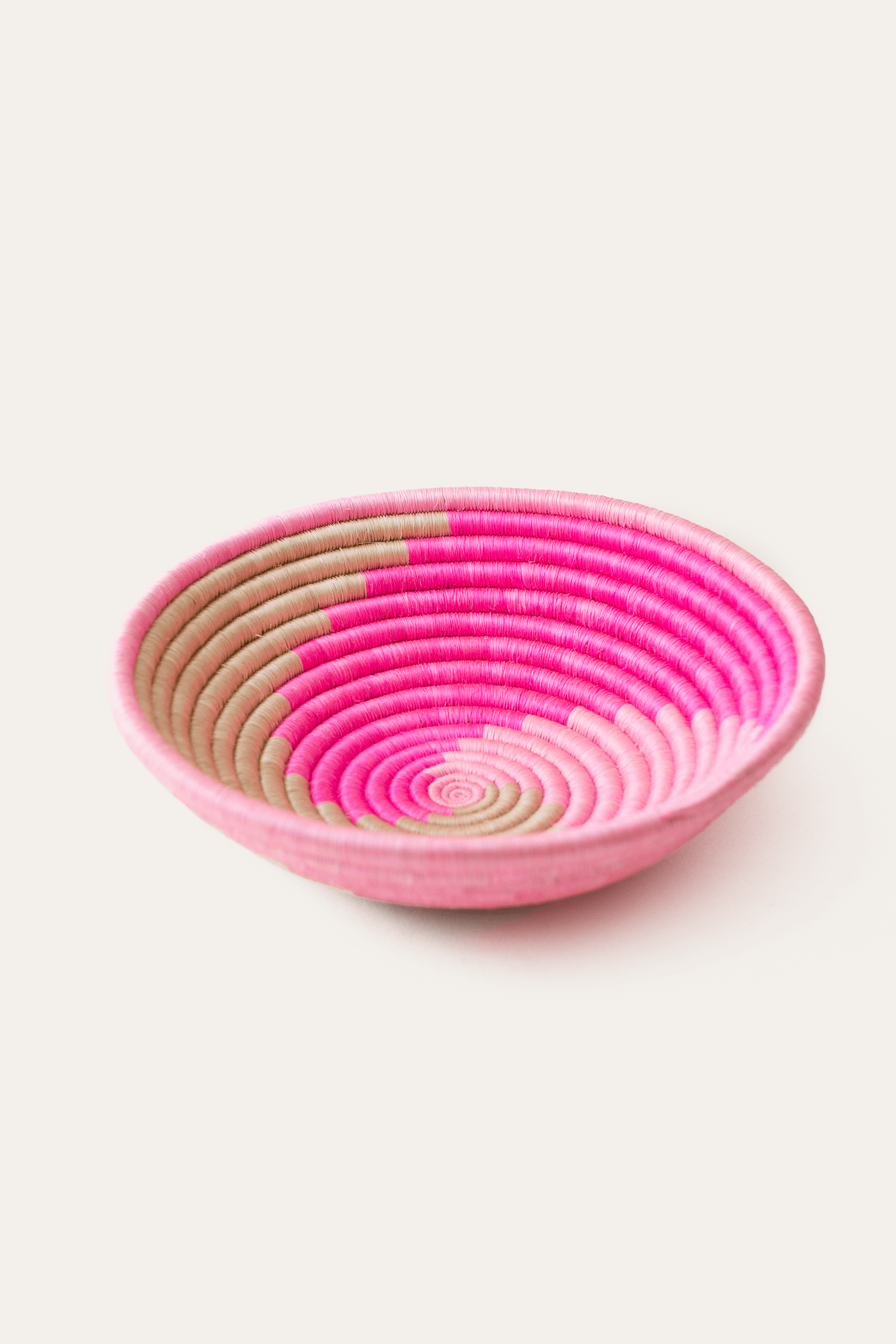 Indego Africa Decorative Baskets The Swirl Plateaus