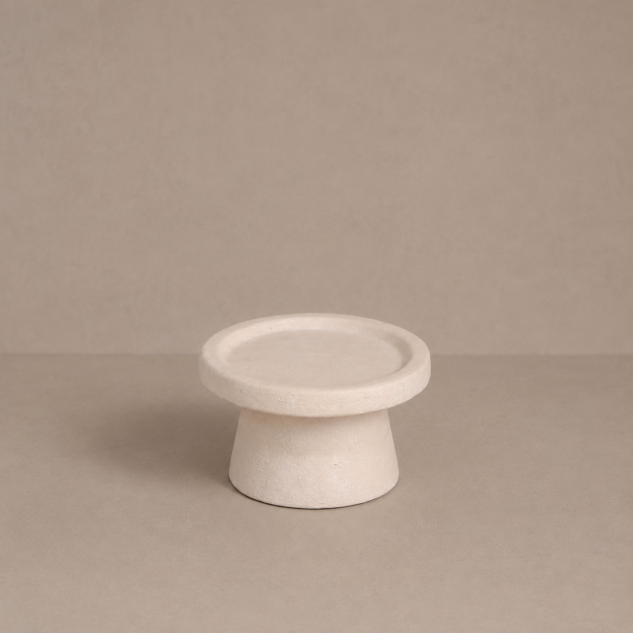 Jitana Tabletop Decor Calista Clay Pedestal