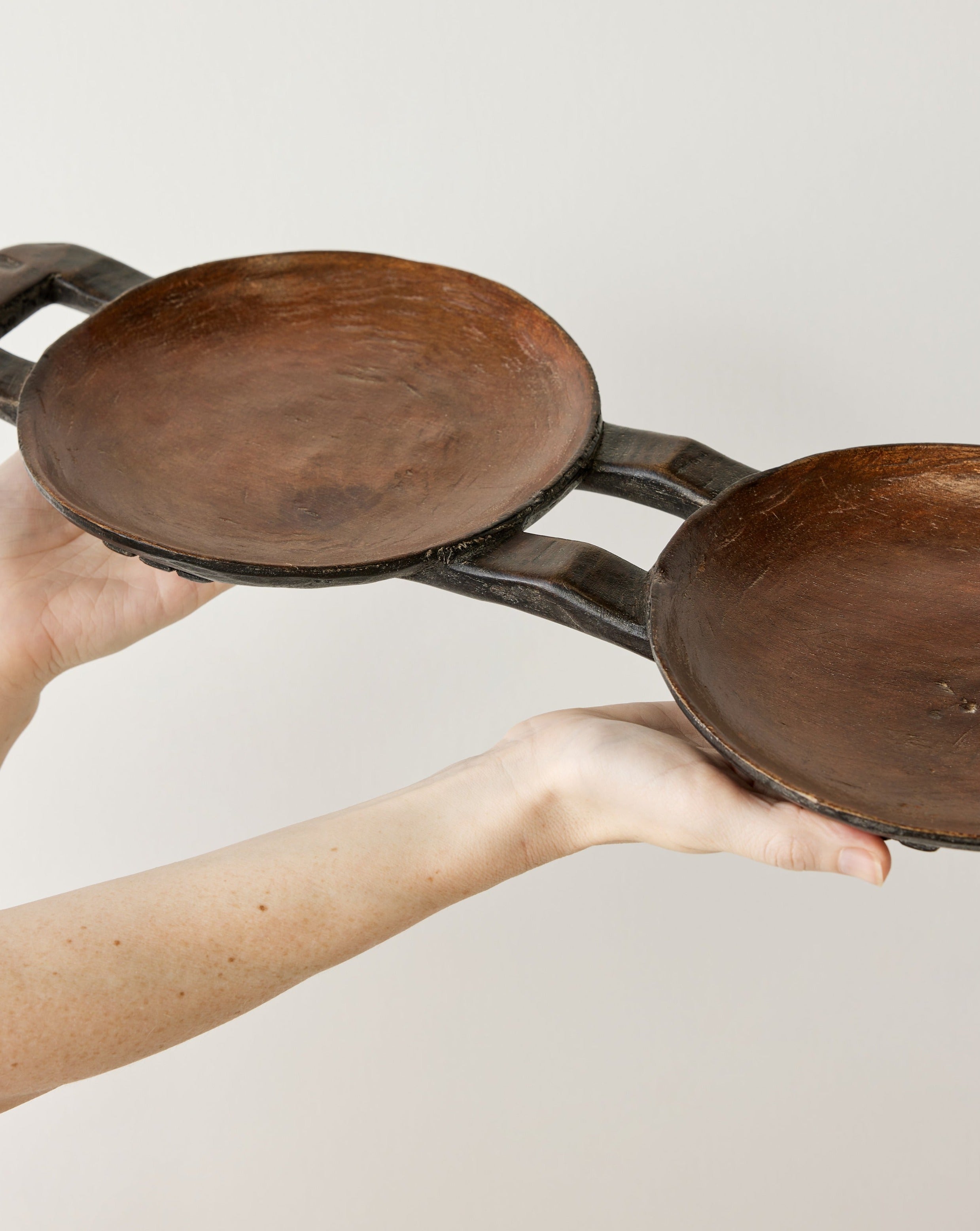 kanju Bamenda Duo Circular Wooden Serving Tray