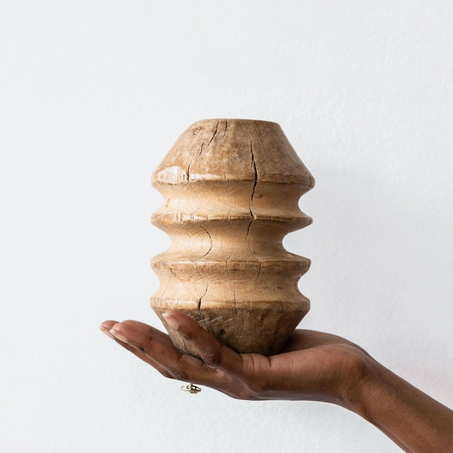 kanju sculpture Tuareg Natural Petrified Wood Pulley