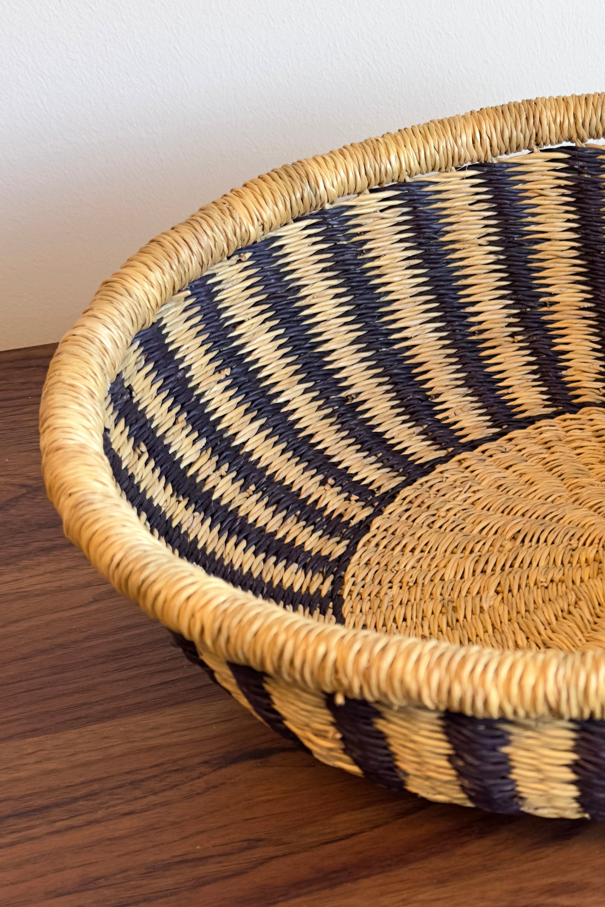 Mbare Handwoven Large Tray Basket - Natural & Black