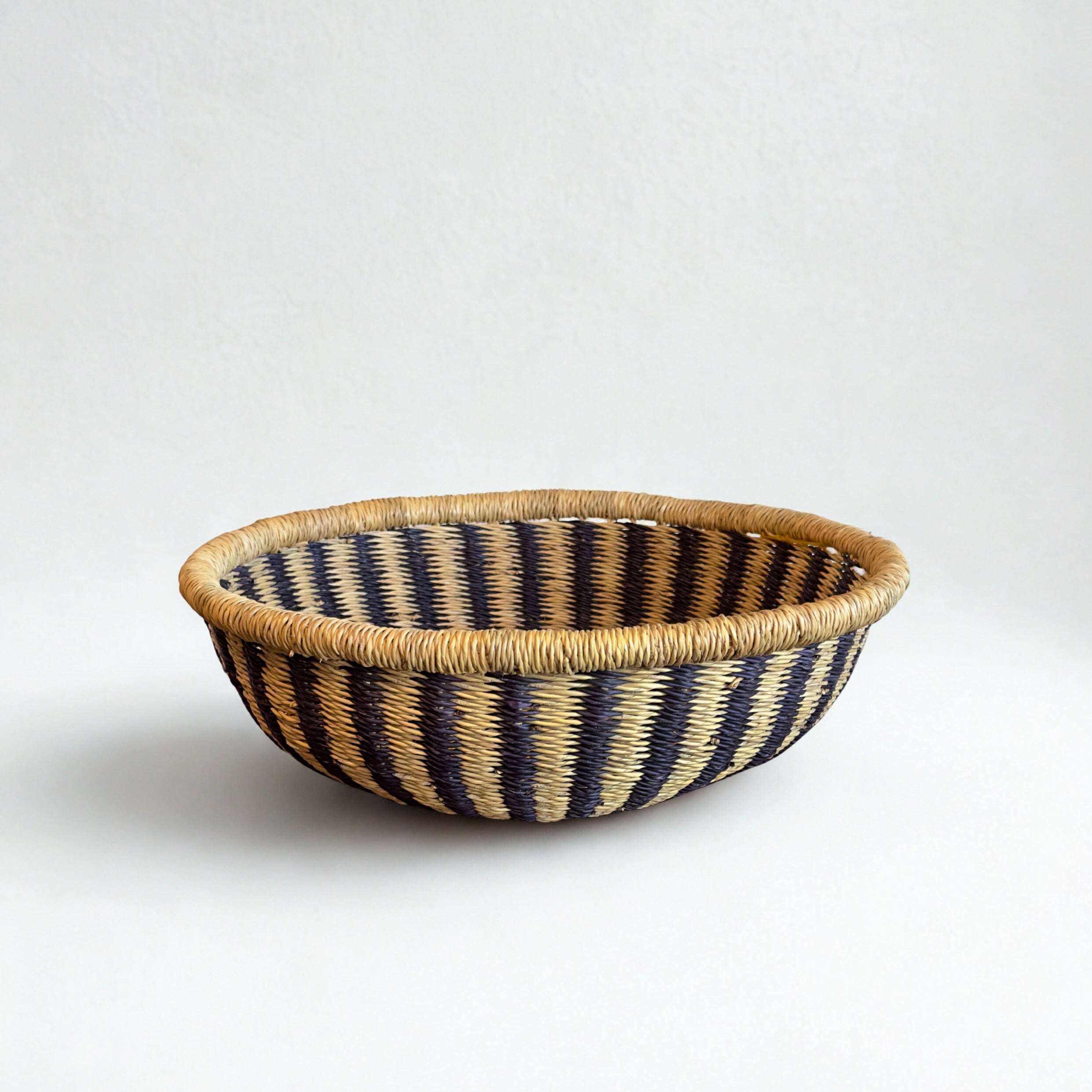 Mbare Handwoven Large Tray Basket - Natural & Black