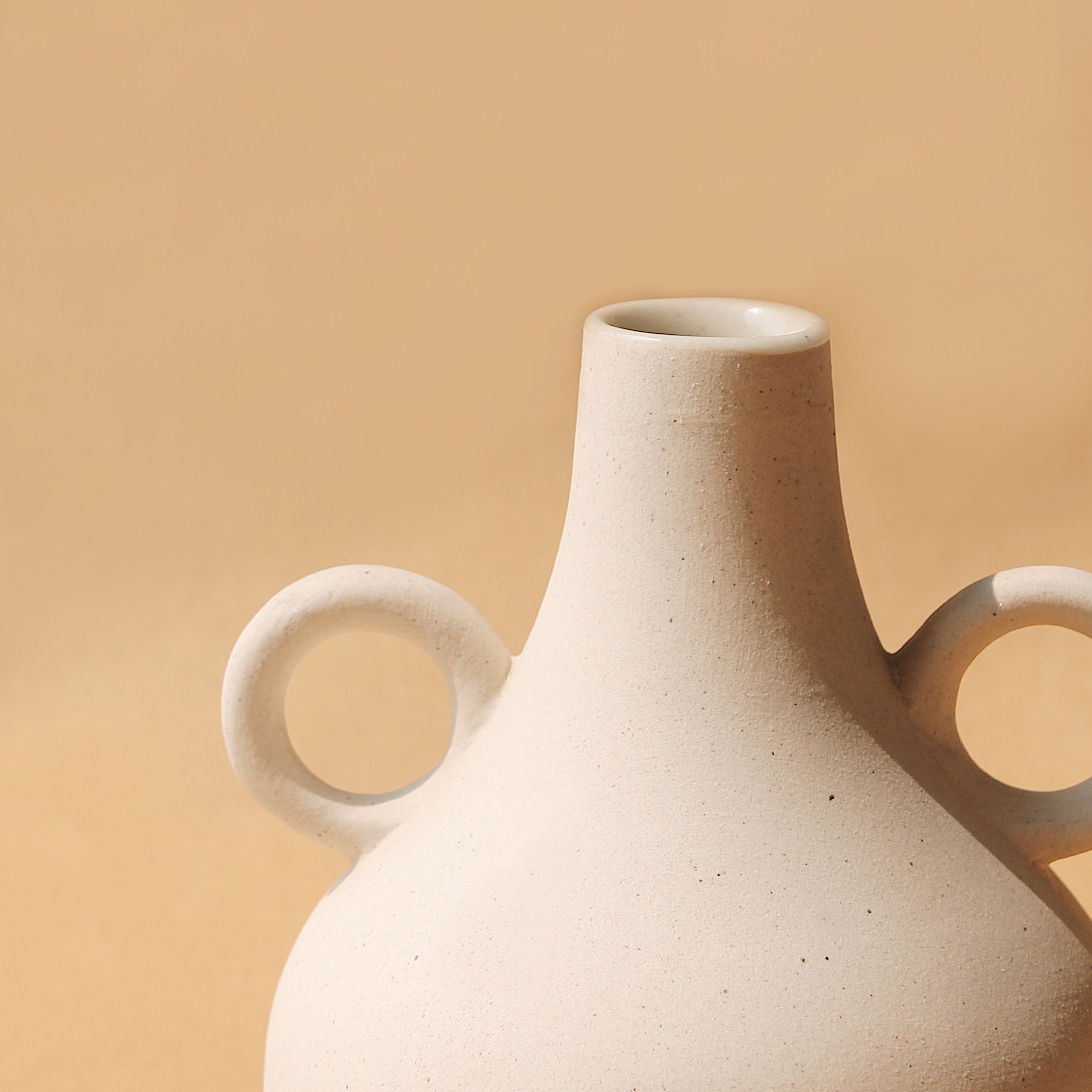 Osmos Studio Vases Off-white Belly Harappan Vase