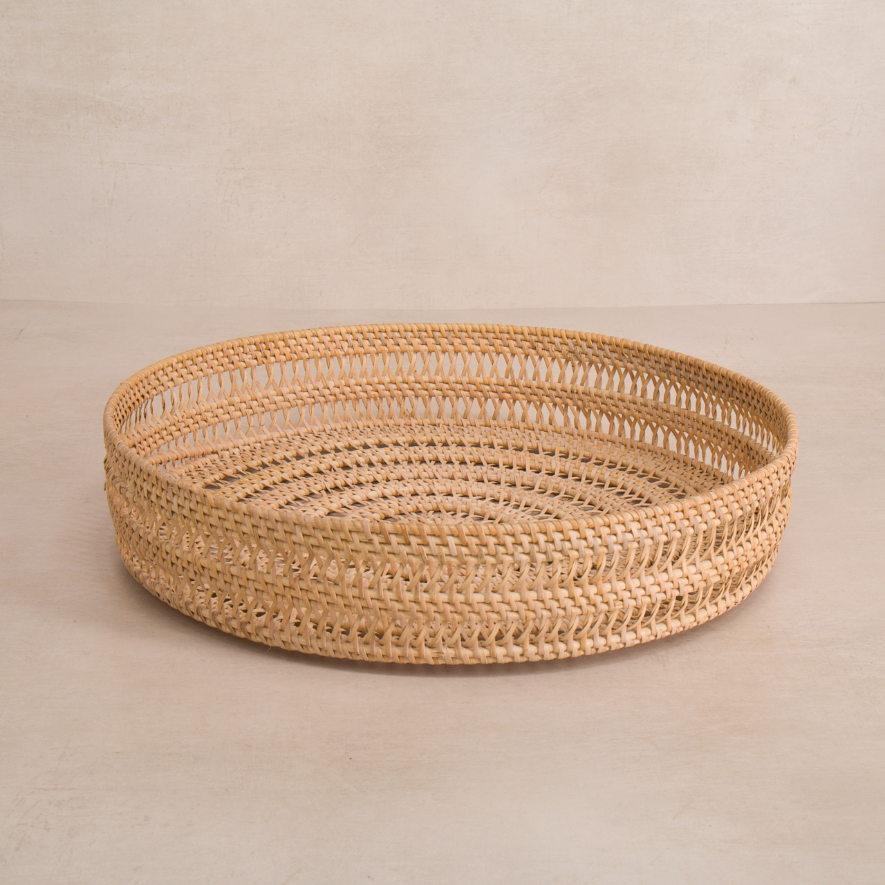 Village Thrive tray Large Round Woven Tray