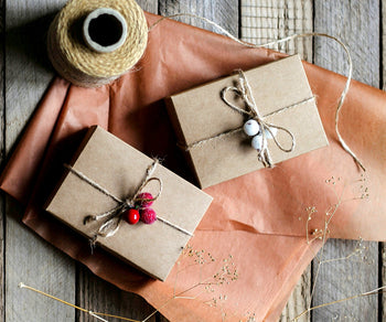 natural wrapped holiday gifts