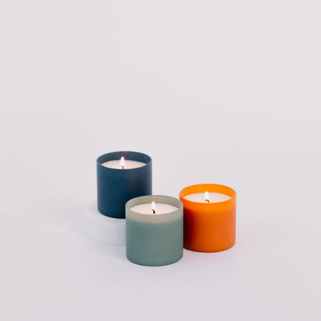 Calyan Wax Co. candle Oakmoss + Amber Dignity Candle