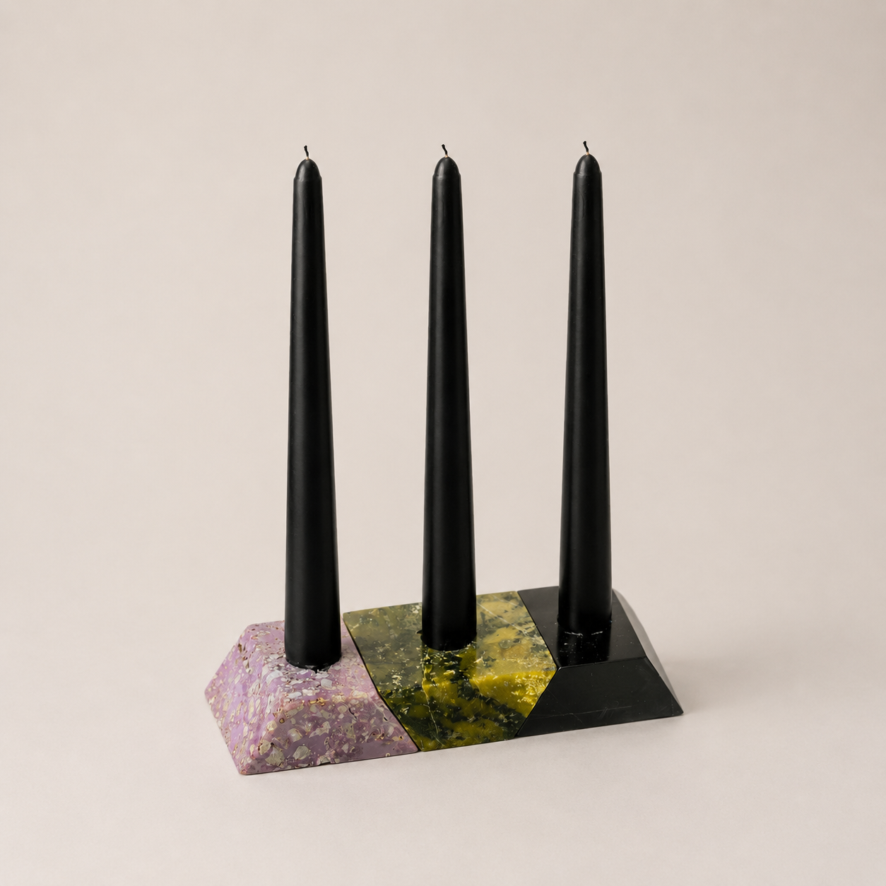 DAR proyectos Candle Holders Lila Stackable Candelabra + Triangle Gemstone Puzzle
