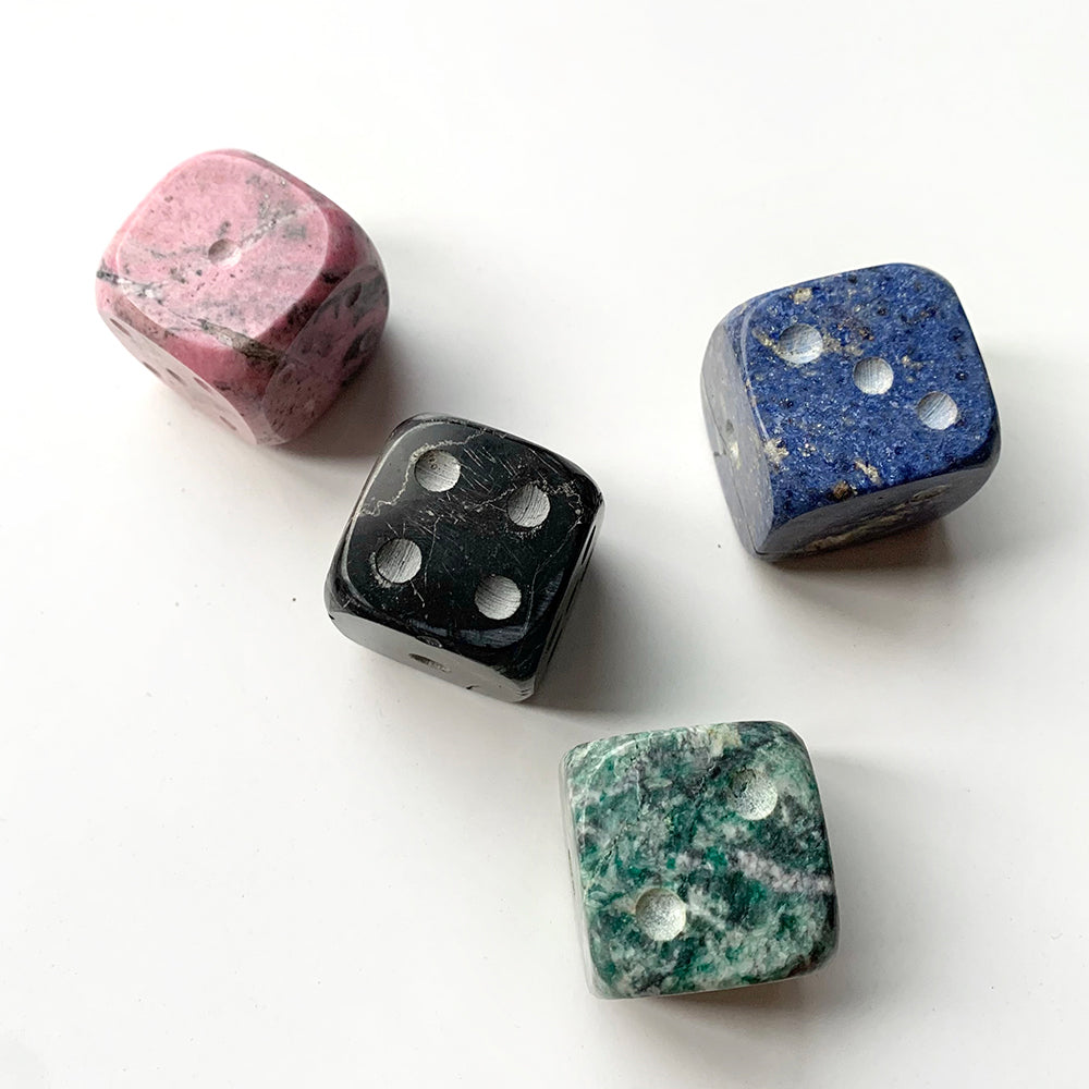 DAR proyectos Decorative Accents Gemstone Dice Set of 4