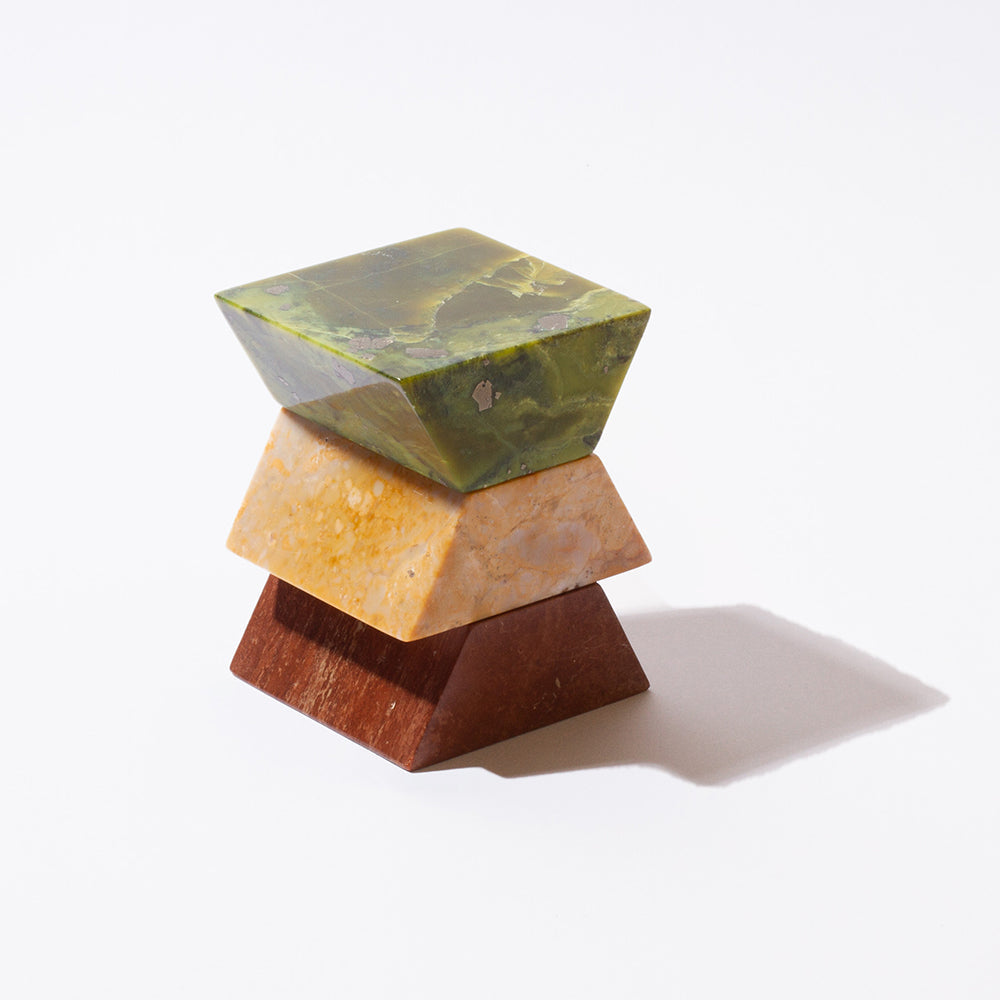 DAR proyectos Decorative Accents Gemstone Triangle Puzzle