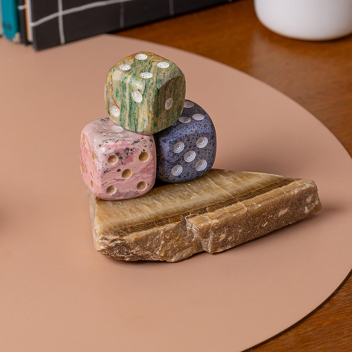 DAR proyectos Decorative Objects Giant Gemstone Dice - Set of Four