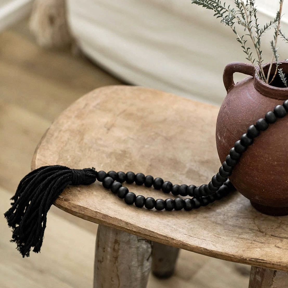 Jitana beads Black Bead Garland