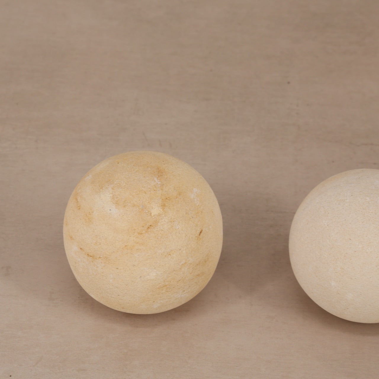 Jitana sculpture Sya Sandstone Spheres (Set of 3)