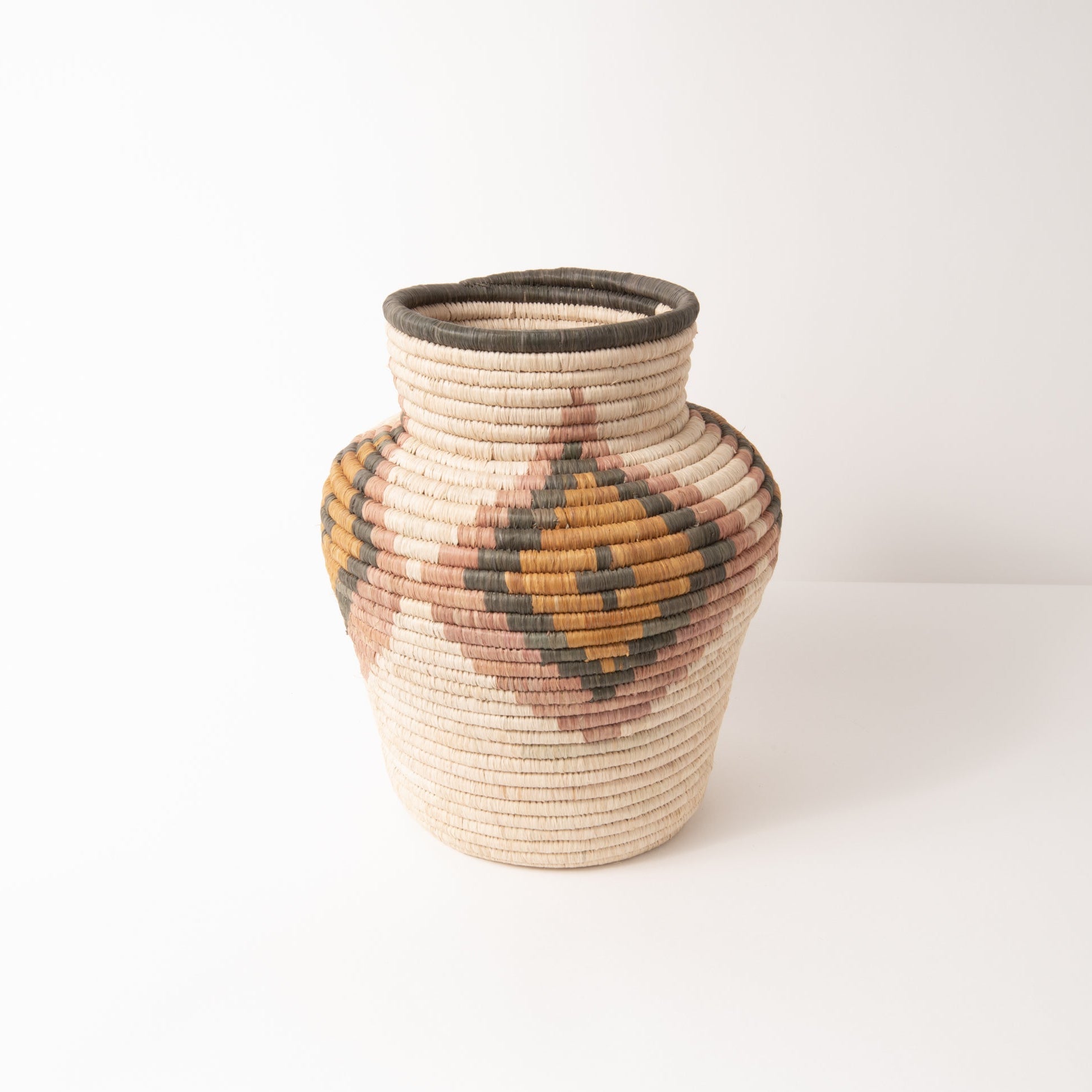 Maadili Collective Vase Diamond Bouquet Vase ~ Elevate Collection