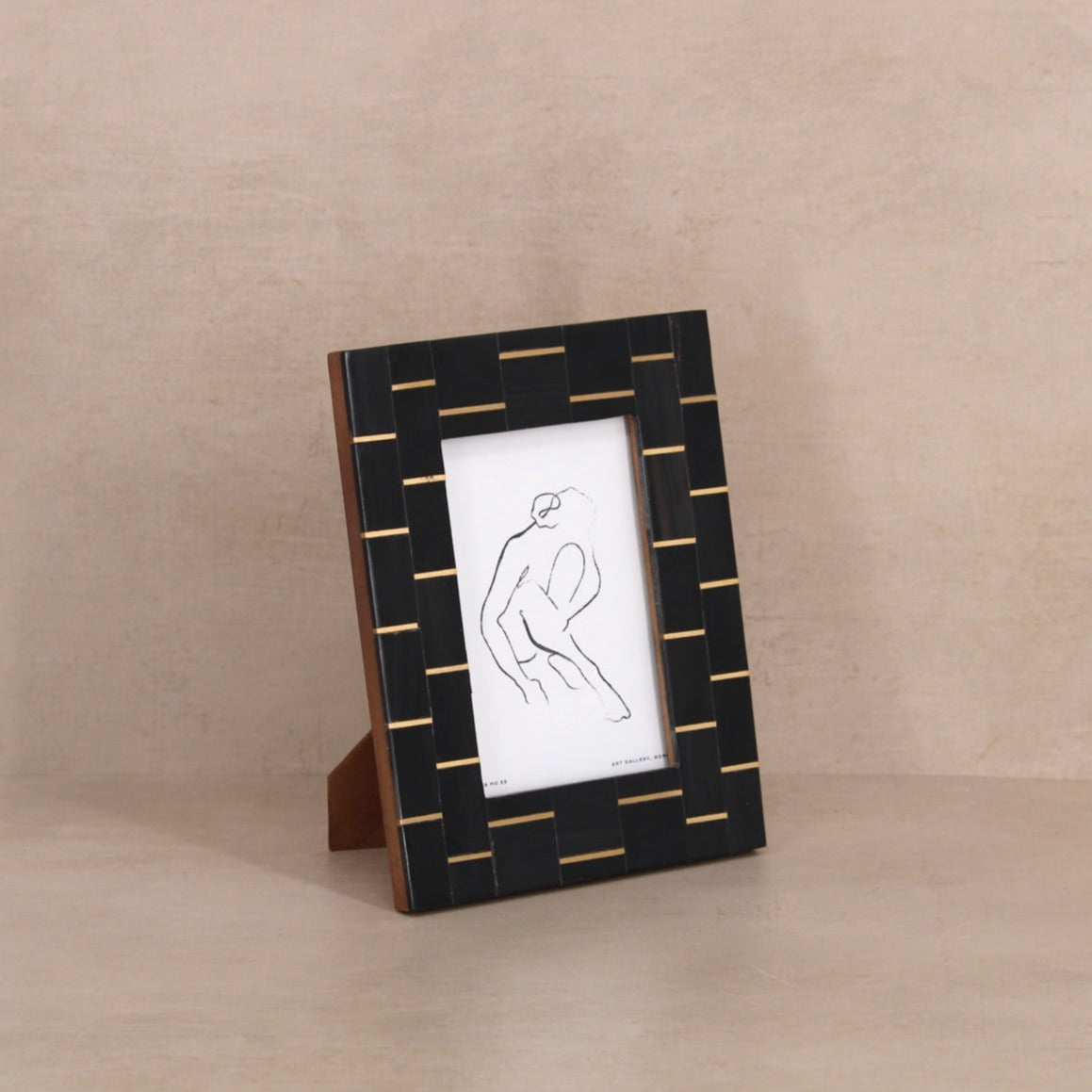 Matr Boomie frame Andhera 4x6 Picture Frame