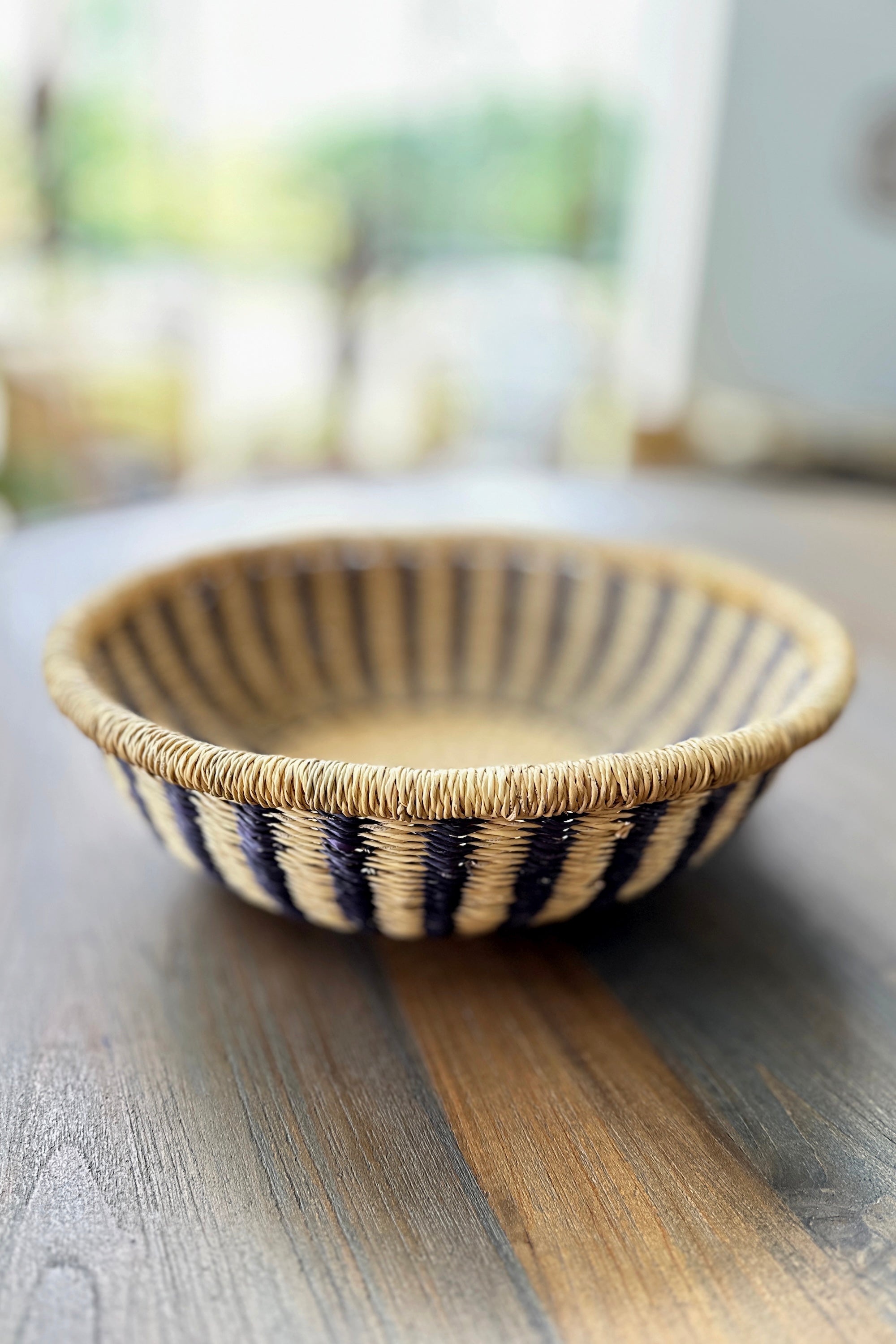 Mbare Handwoven Large Tray Basket - Natural & Black