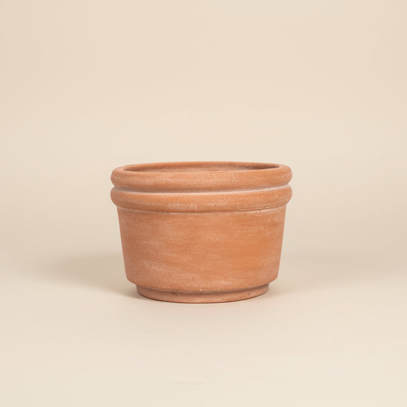 Powered by People Planters Felipe Large Terracotta Planter