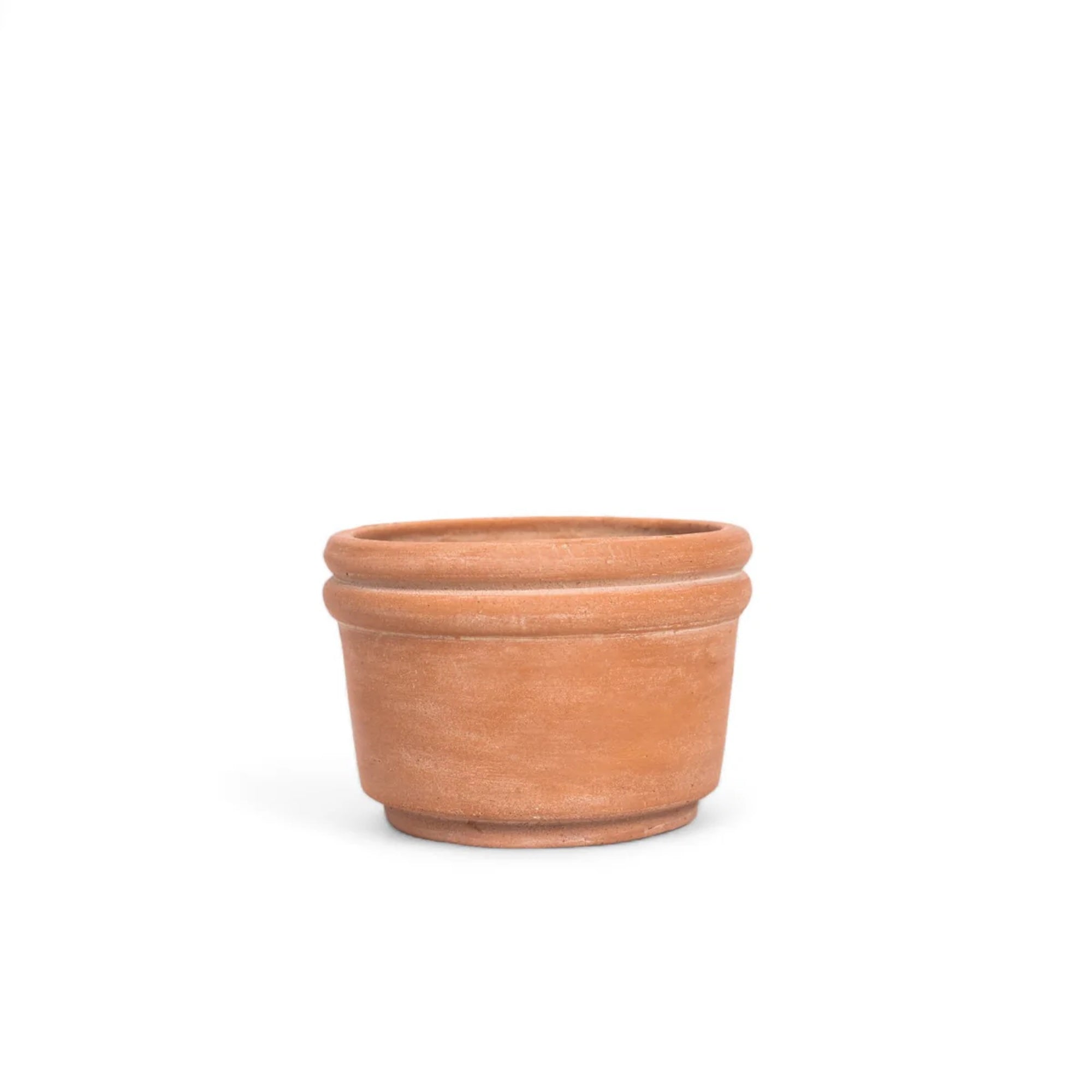 Powered by People Planters Felipe Medium Terracotta Planter