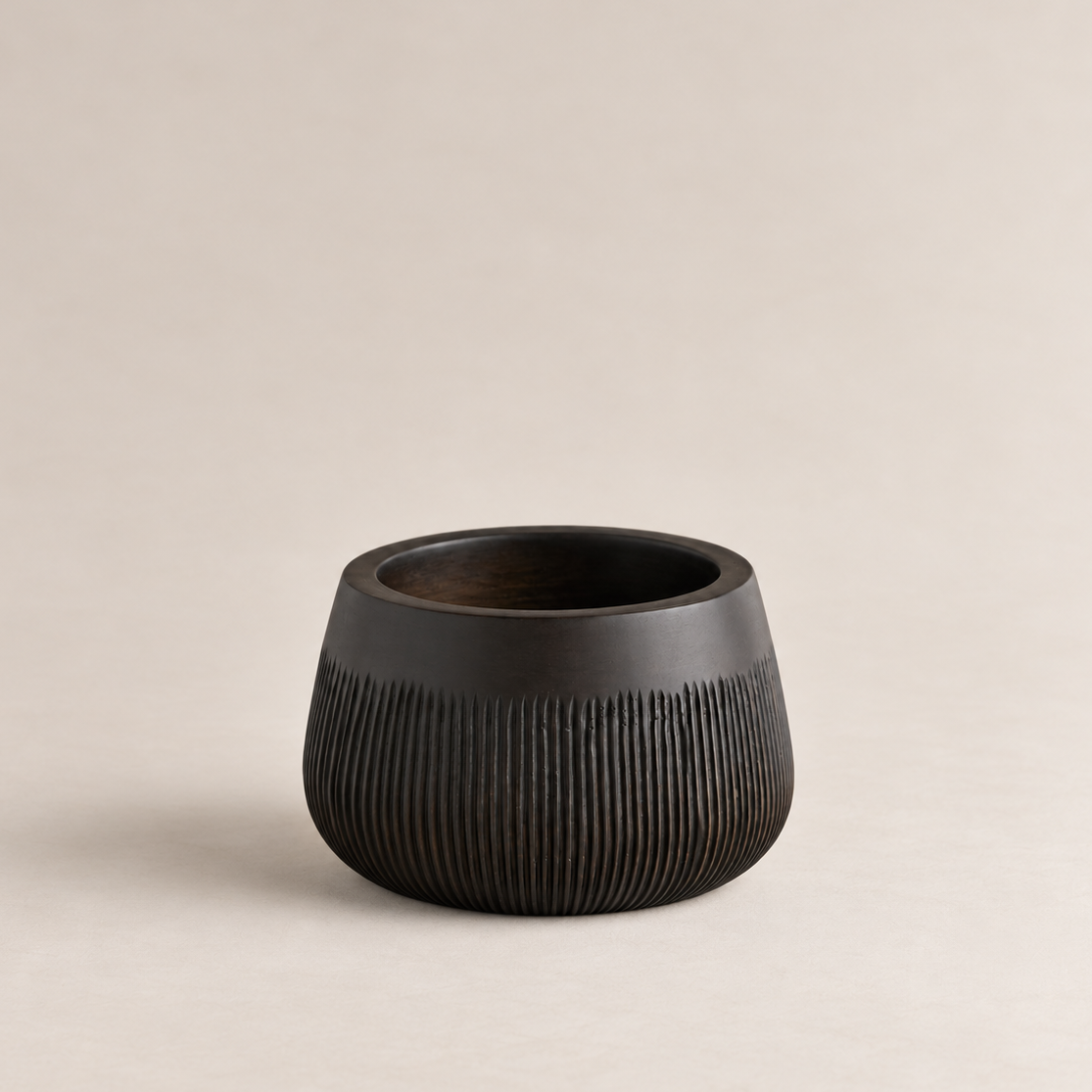 The Collective Home Bowls Leila Chiseled Bowl
